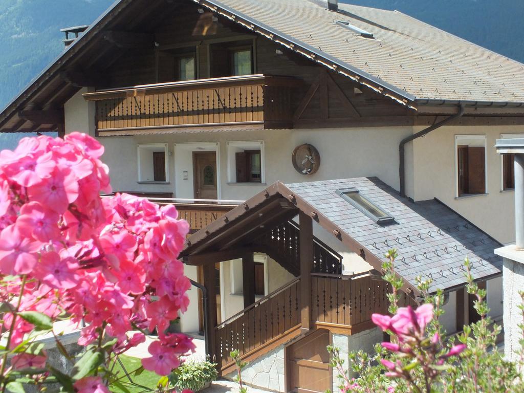 Best House Snc Di Elisa Baroni E Beatrice Dei Cas Bormio Ngoại thất bức ảnh